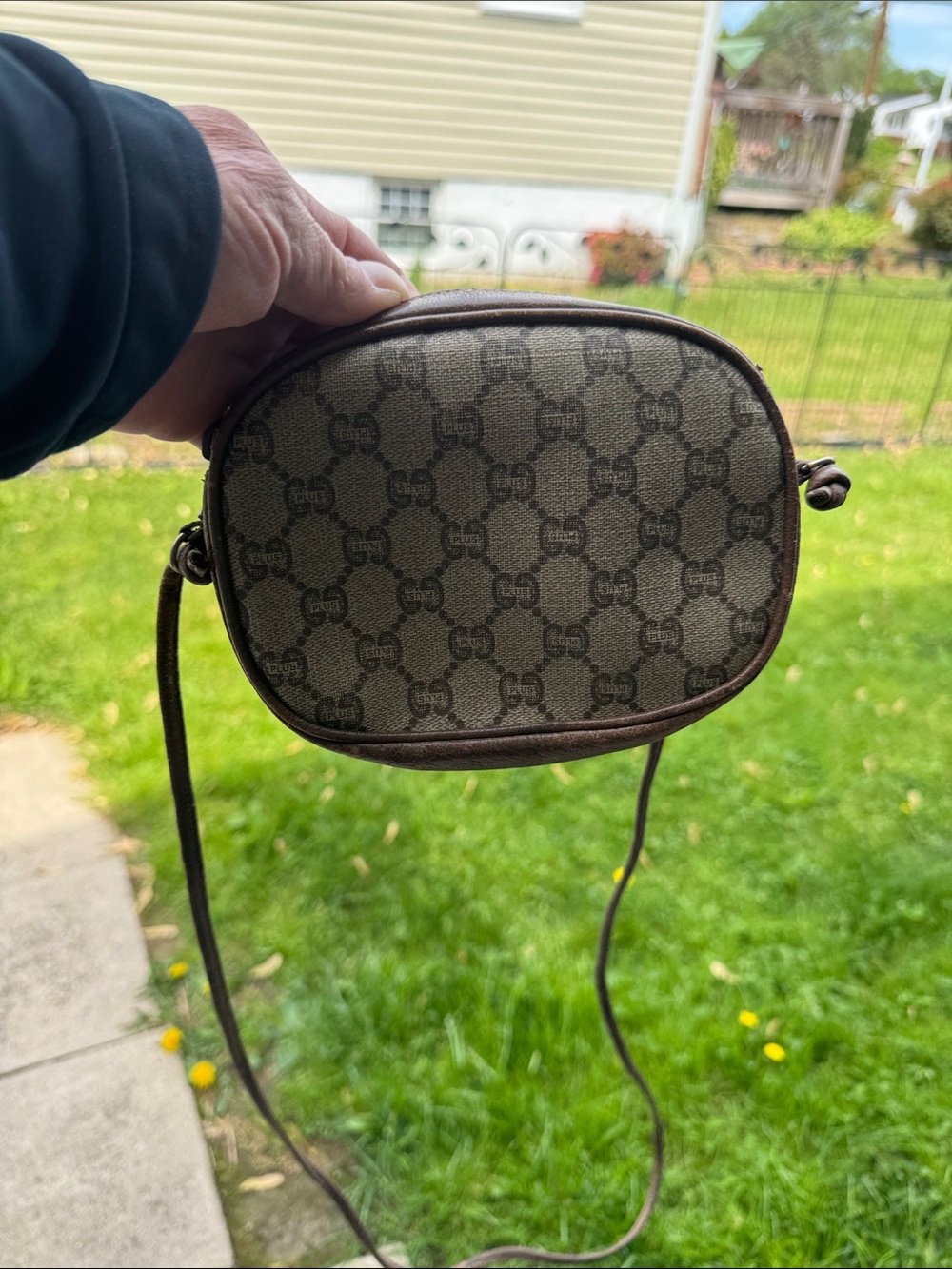 Gucci Plus GG Monogram Shoulder Bag. - Picture 4 of 13